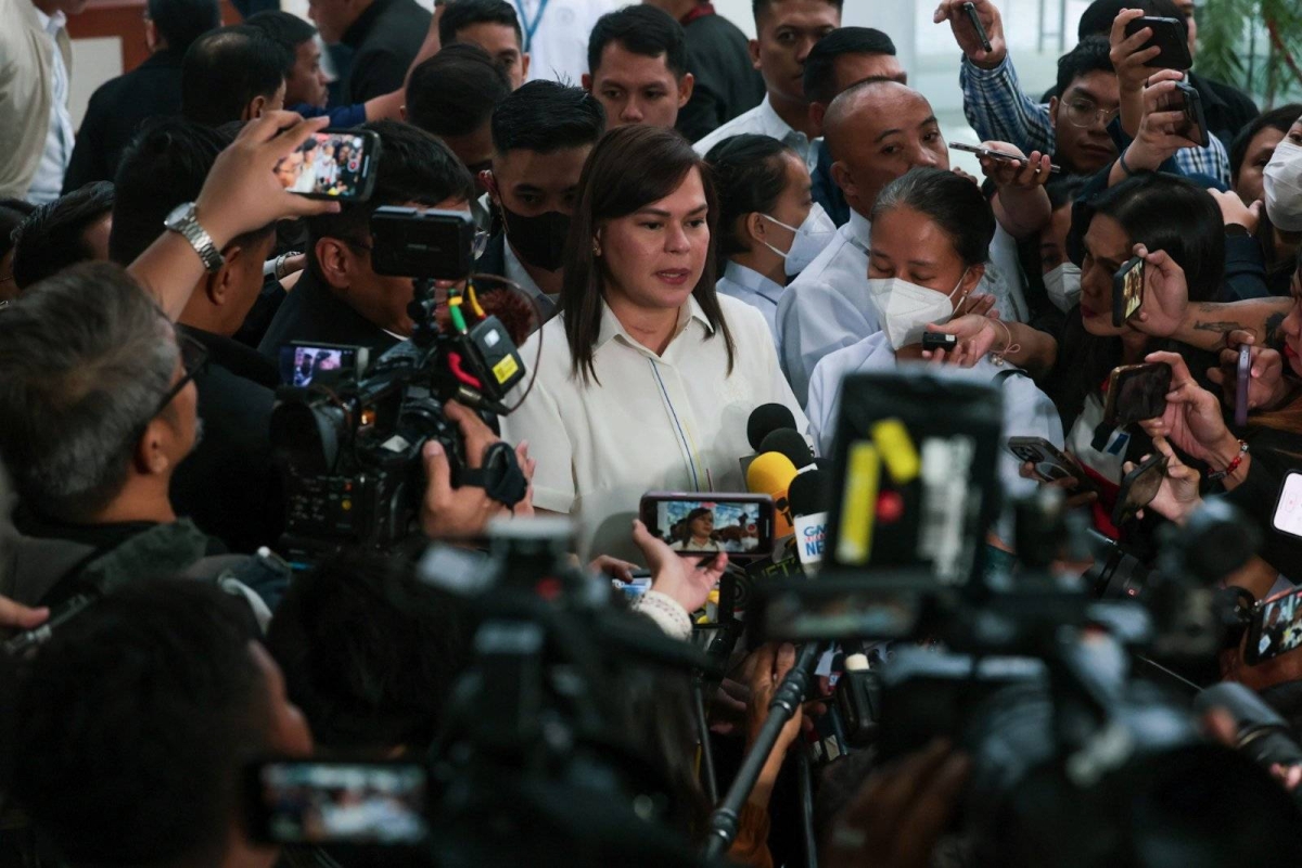 Vice President Sara Duterte, together with officials of the Department of Education, attends the hearing of the Committee on Good Government and Public Accountability on Monday, November 25, 2024 at the House of Representatives. PHOTOS BY JOHN ORVEN VERDOTE
