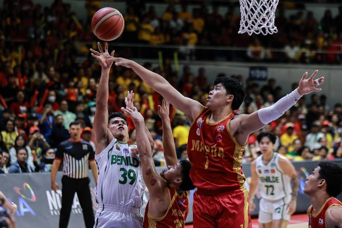 Mapua University quenched its 33-year thirst for a title after a commanding 94-82 win in Game 2 of the best-of-three Finals of the NCAA 100 men’s basketball tournament at the Smart Araneta Coliseum on Dec. 7, 2024. After a heartbreaking loss to the San Beda Red Lions last year, Mapua redeemed itself in the centennial year of the league. NCAA 100 Finals Most Valuable Player (MVP) Clint Escamis scored 18 points, dished out four assists and made three steals. PHOTOS BY RIO DELUVIO 