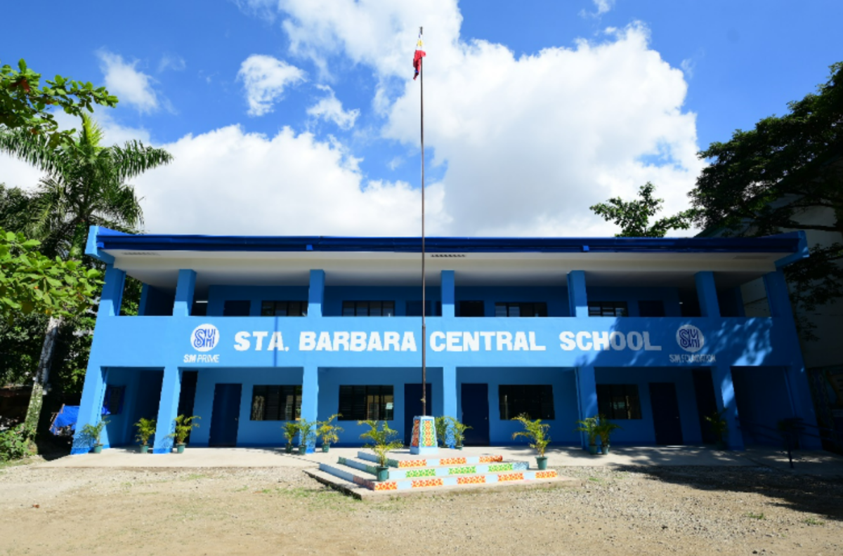 NEW BUILDING SM Foundation turns over the new school building to Santa Barbara Central School in Zamboanga City. SMFI PHOTO