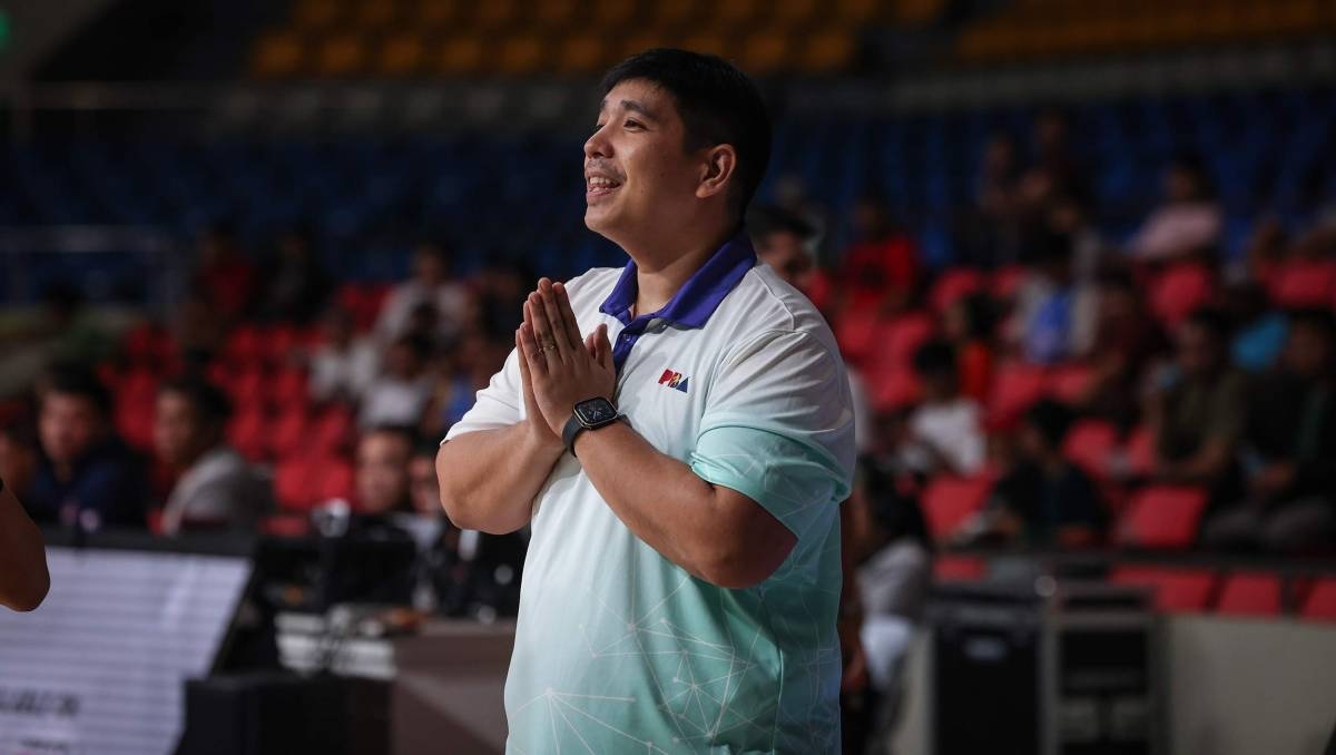 Converge coach Franco Atienza. PBA PHOTO