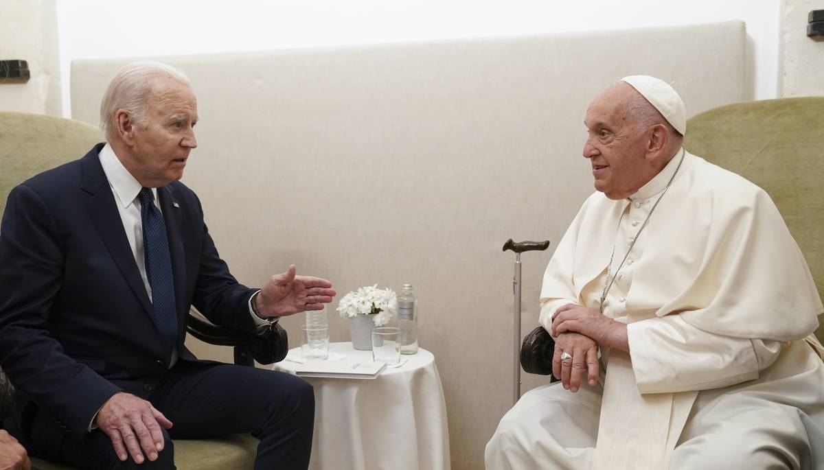 President Joe Biden (left) meets with Pope Francis in Savelletri, Puglia, Italy, June 14, 2024. PHOTO BY KEVIN LAMARQUE/POOL PHOTO VIA AP