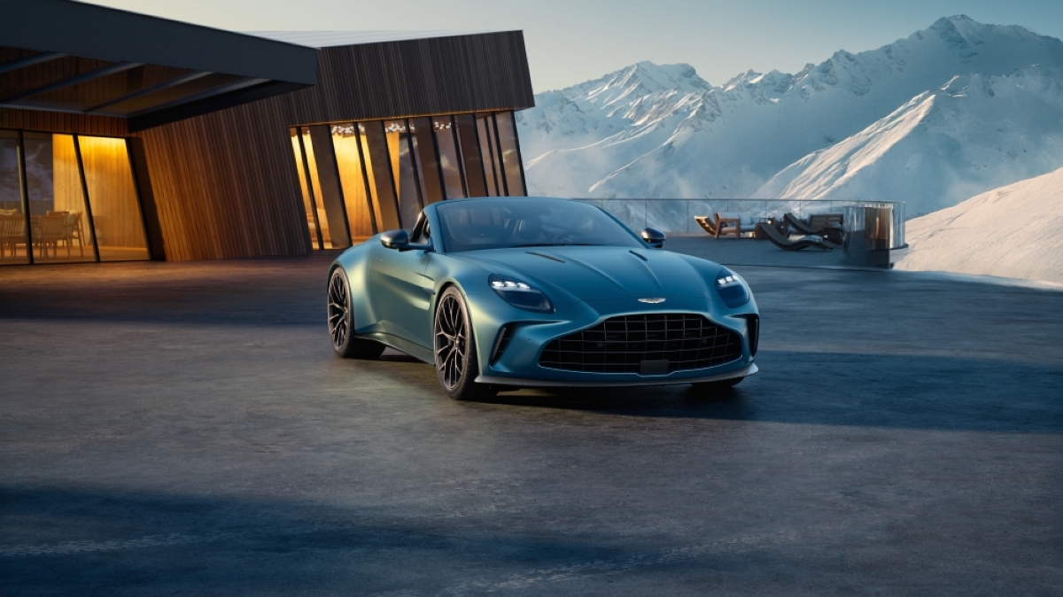 n The Vantage’s bold front grille and sculpted lines maintains a sleek profile whether the roof is up or down.