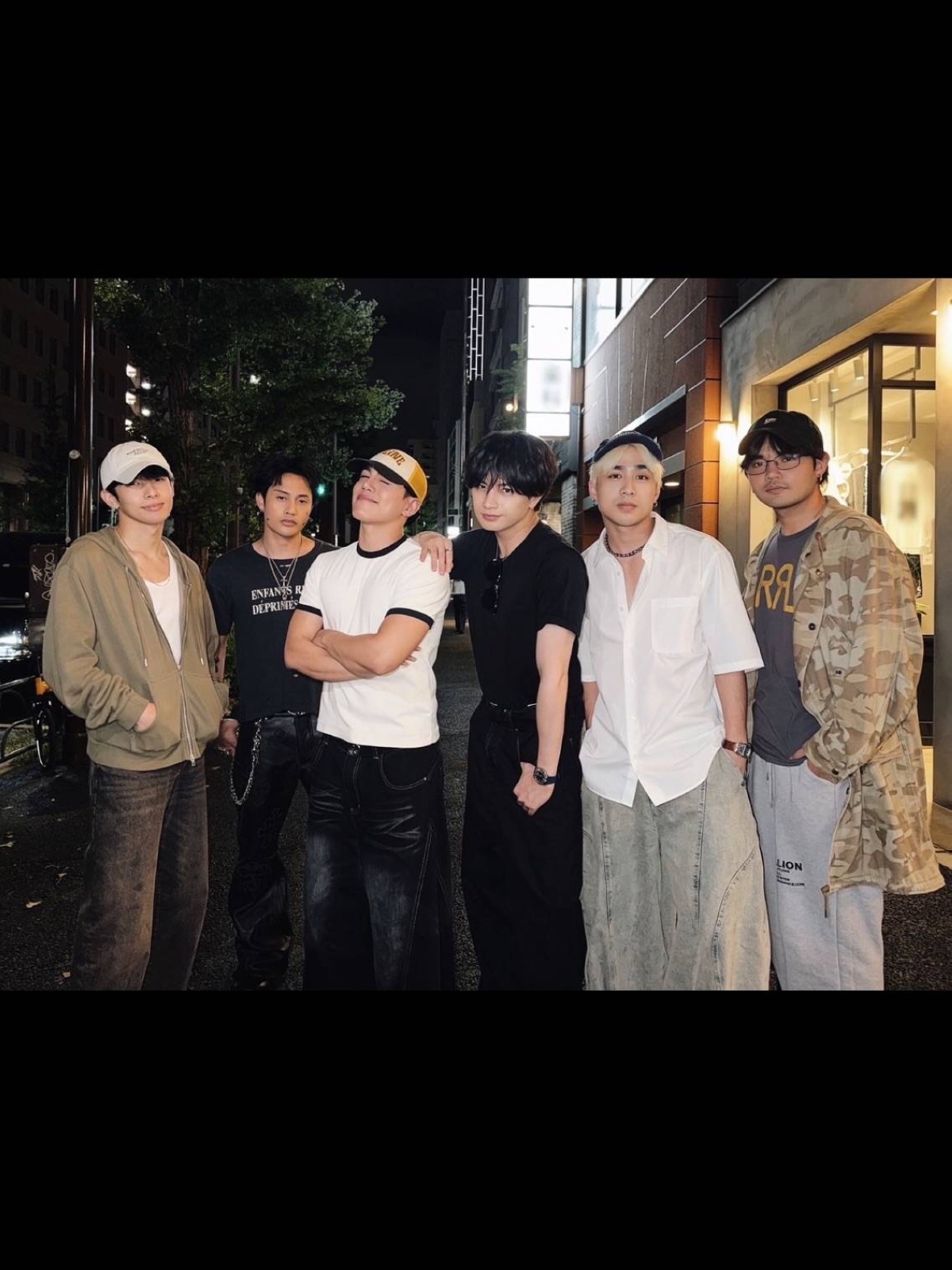SB19 together with Japanese singer-actor Kento Nakajima (third from right) PHOTO FROM INSTAGRAM/OFFICIALSB19 