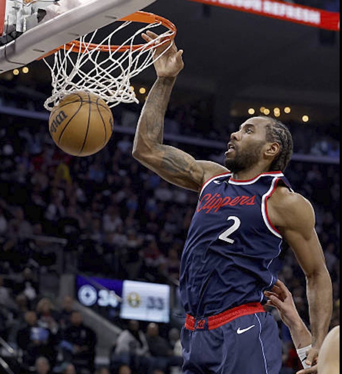 Leonard returns to&nbsp;Raptors after cap scandal