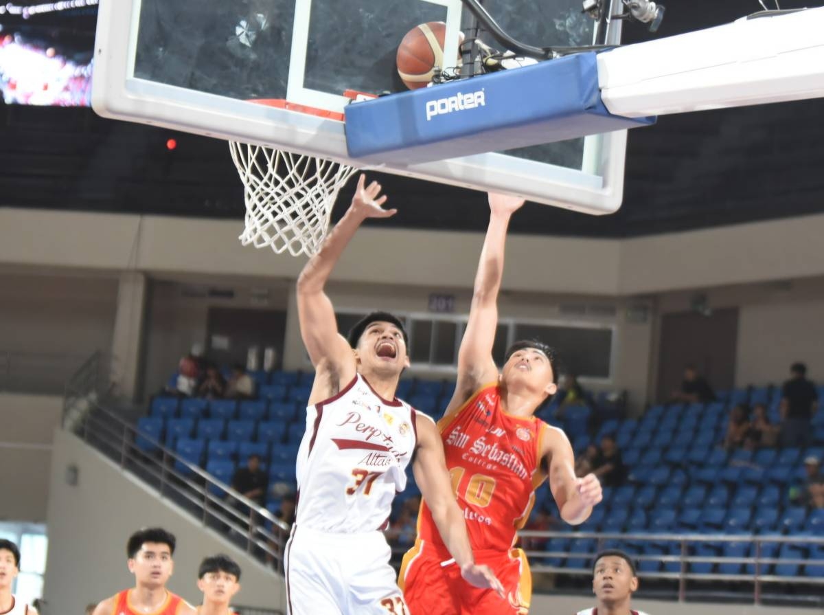 Junior Altas crush Staglets for 2nd straight win