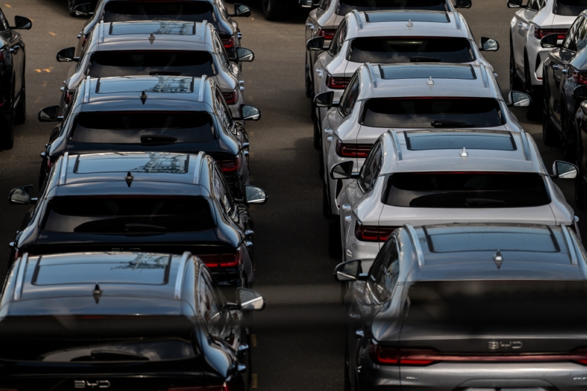 Global EV sales fall 2% in September