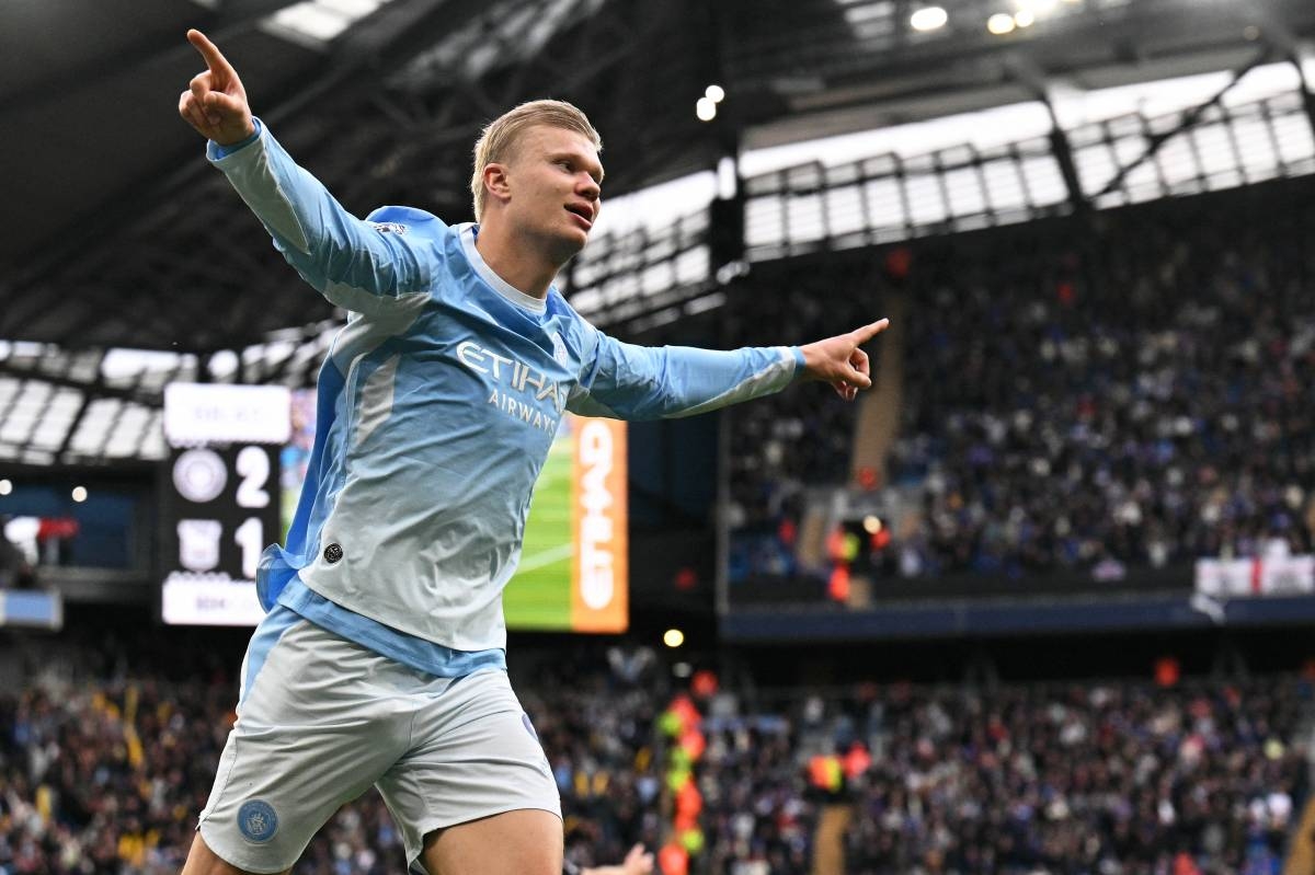 Haaland brace extends Man City's winning start in Premier League
