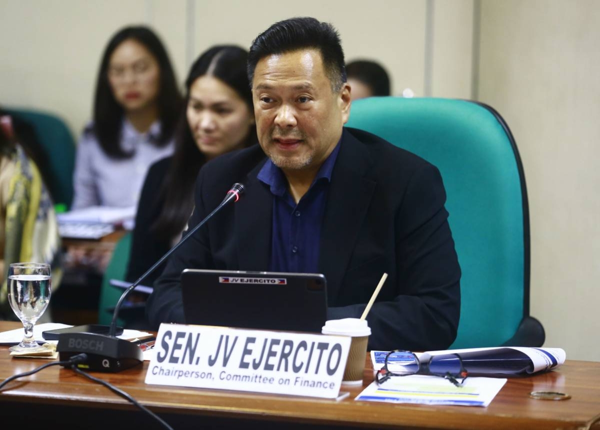 Office of the Presidential Adviser on Peace Reconciliation and Unity (OPAPRU) Secretary Mel Senen Sarmiento attends the Committee on Finance, Briefing on the Proposed FY 2027 budget of OPAPRU, headed by Sen. JV Ejercito, along with Senate President Sherwin Gatchalian inside the Philippine Senate in Pasay City, on Oct. 20, 2026. PHOTOS BY MIKE ALQUINTO