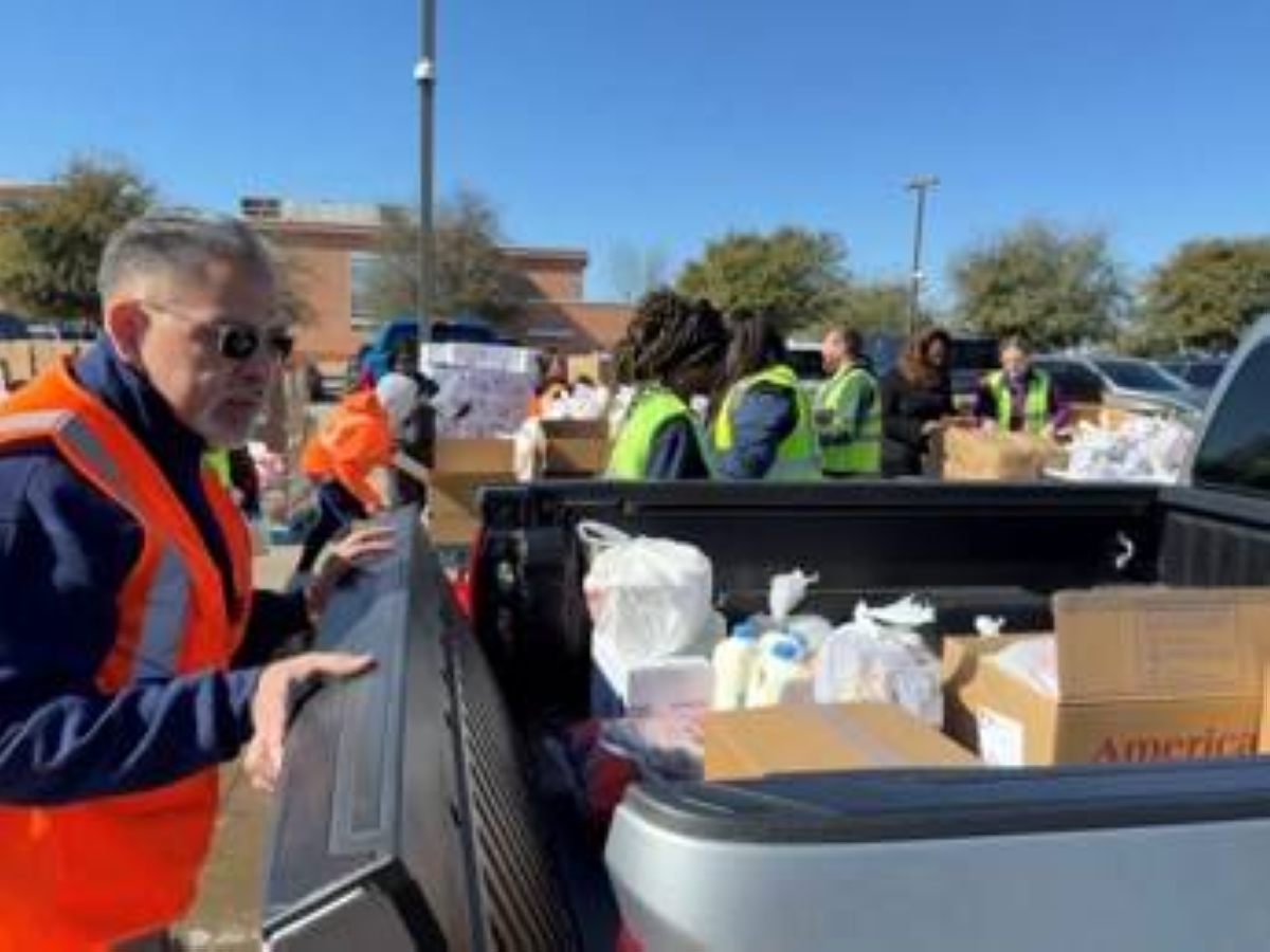 North Texas Food Bank, Dallas College, and UNIQLO Partner to Support Families Th...