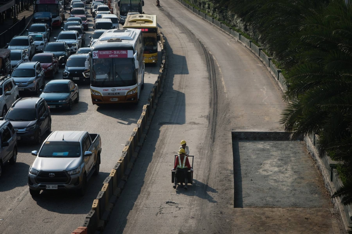 DPWH races to finish EDSA rehab