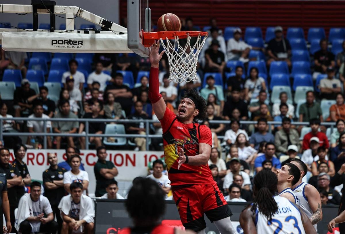 SMB stuns NLEX; Magnolia seals top seed in Group B