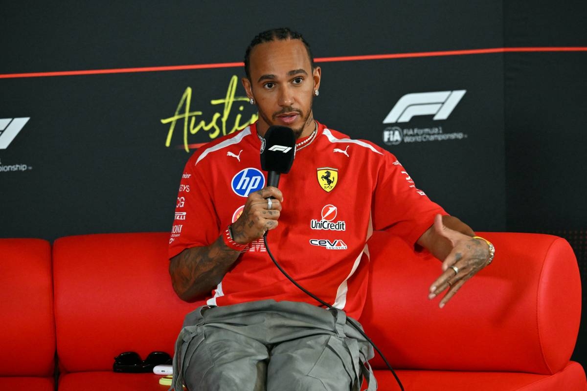 Hamilton sets sights on racing in African grand prix