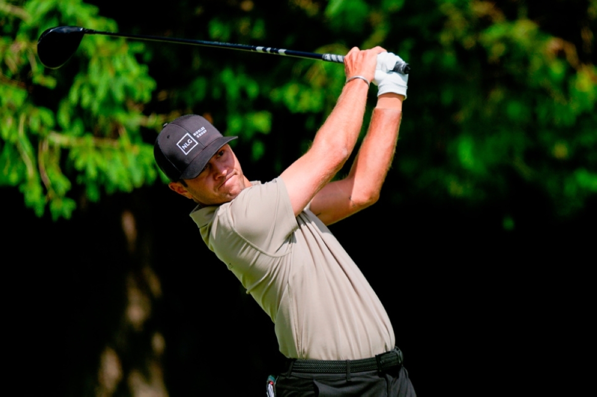 Blanchet takes lead in Bermuda
