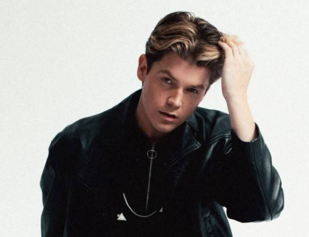 Express Announces Collaboration With Breakout Music Artist Jamie Miller