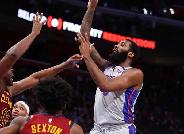 Lakers add center Andre Drummond for postseason push